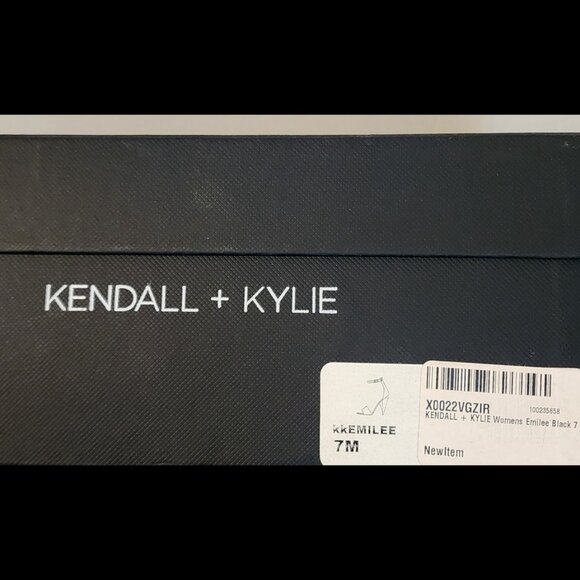 Sexy KENDALL + KYLIE "Emilee" Suede Ankle Strap Heels Sz 7M - Picture 5 of 8